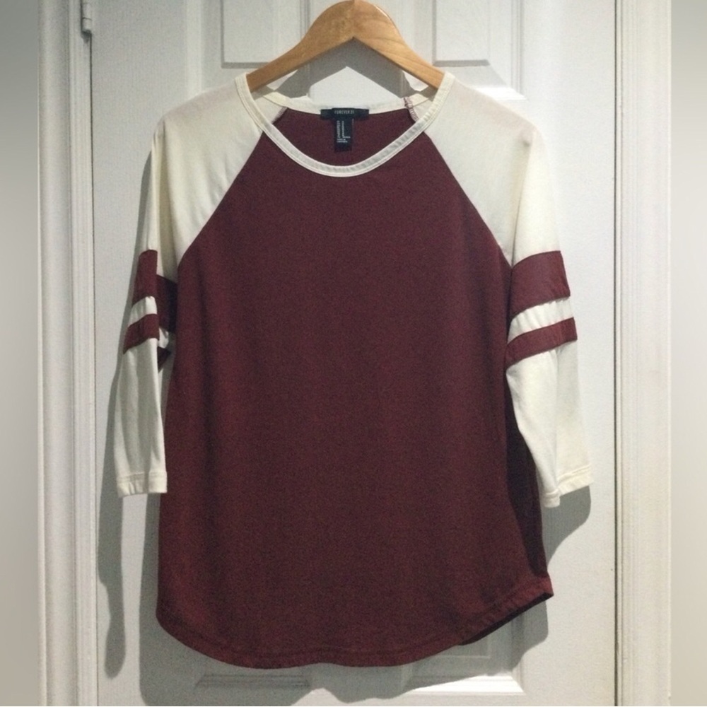 Lands' End Men's Maroon and Cream Raglan Long Sleeve Baseball Tee